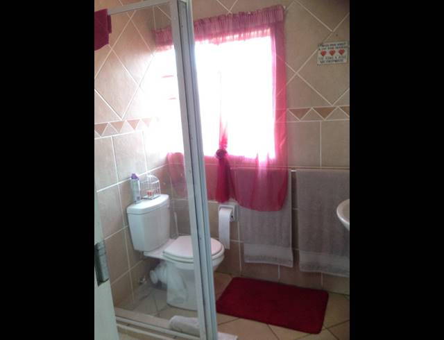 2 BEDROOM TOWNHOUSE SOLD IN SINOVILLE